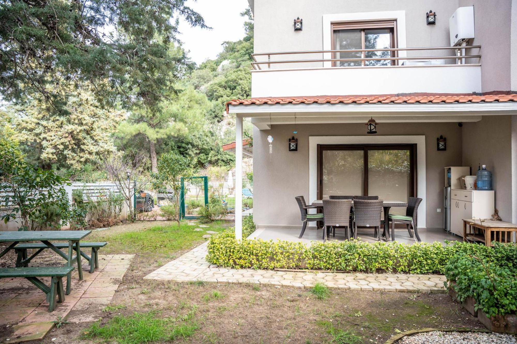 Floransa Icmeler Villa
